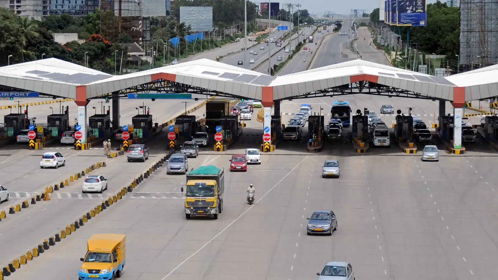 Living Near Airport Toll Plaza Bangalore — Lifestyle, Connectivity And Real Estate Advantages Explained